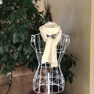 Ivory knit scarf